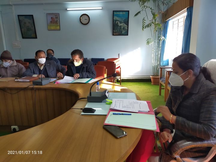 बोर्ड परीक्षाओं के लिए टिहरी जिले में 151 परीक्षा केन्द्र