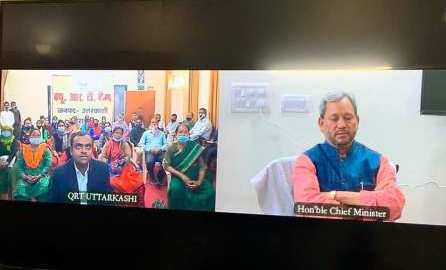 नमामि गंगे में गड़बड़ियों की शिकायत, जिलाधिकारी को सौंपी जांच