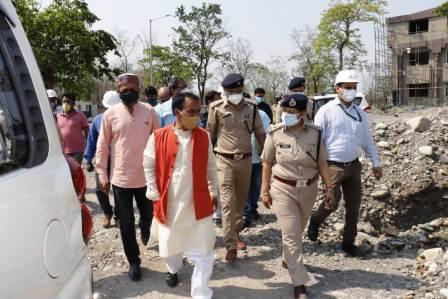 आपदा प्रबंधन मंत्री ने एसडीआरएफ मुख्यालय का किया निरीक्षण