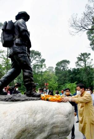 चीड़बाग, शौर्य स्थल पहुंचे सीएम धामी, शहीद सैनिकों को दी श्रद्धांजलि