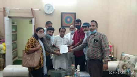 बेरोजगार फार्मासिस्टों को मिली बड़ी कामयाबी, उग्र प्रदर्शन के बाद स्वास्थ्य मंत्री ने दिया मिलने का समय