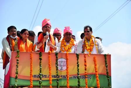 ऋषिकेश: जन आशीर्वाद रैली के मंच से सीएम धामी की घोषणा, श्यामपुर फाटक पर बनाया जाएगा ओवरब्रिज