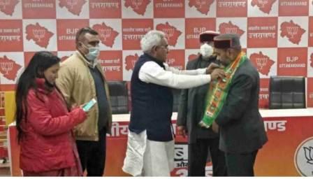 बड़ी खबरः शुक्रवार को ‘आप’ में गये और शनिवार को ‘भाजपा’ में लौटे रविन्द्र जुगरान