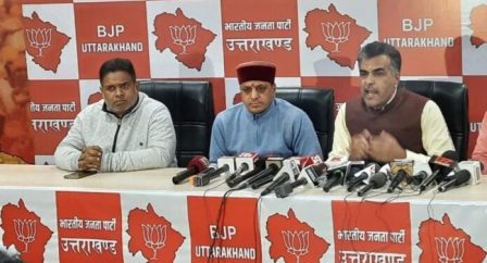भाजपा का हरीश रावत पर निशाना, कहा- हरदा को सता रहा है हारने का डर