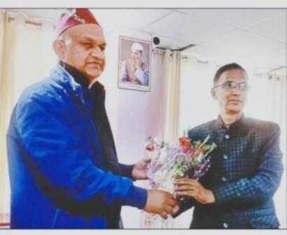 श्रीदेवसुमन विविः नौ साल बाद मिला विवि को स्थायी कुलसचिव, खेमराज भट्ट बने कुलसचिव