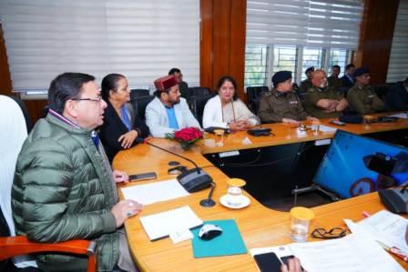 राजस्व पुलिस व्यवस्था की जगह इन क्षेत्रों में की गई नियमित पुलिस की व्यवस्था