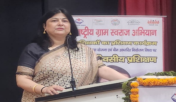 बिजिलेंस की जांच में पीसीएस अधिकारी निधि यादव को मिली क्लीन चिट