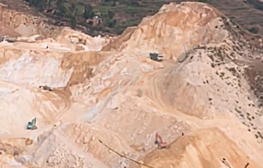 बागेश्वर में खड़िया खनन पर उच्च न्यायालय की रोक –उत्तराखंड में साफ-सुथरे शासन के दावों की खुली पोल !