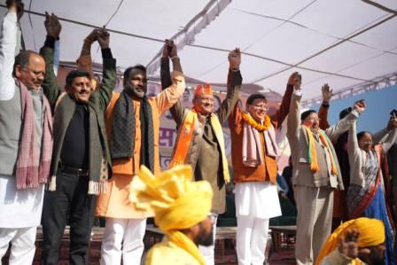 देहरादून: सीएम धामी ने मेयर प्रत्याशी सौरभ थपलियाल को जिताने की अपील