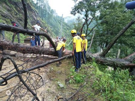 थराली में राहत एवं बचाव कार्य युद्ध स्तर पर