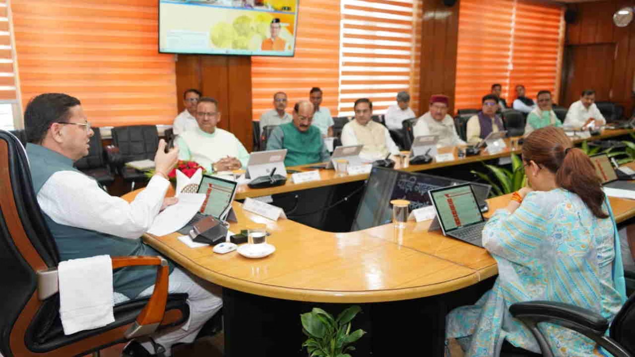 मिलावट और जमाखोरी के खिलाफ सख्त एक्शन, सीएम धामी के निर्देश पर हर जिले में तेज हुआ अभियान