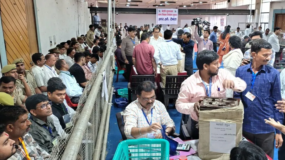 यूपी की 11 MLC सीटों पर मतगणना आज, सात जिलों में होगी वोटों की गिनती